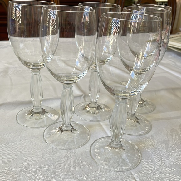 Lot of 6 clear crystal footed goblets glasses ribbed stem - Picture 7 of 7